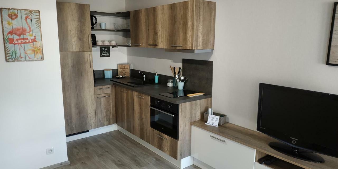 Au Cœur De Port - T2 30 M² - à Pied *